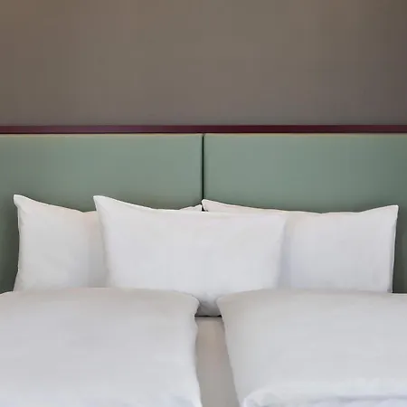 Ibis Styles 3* كلاغنفورت