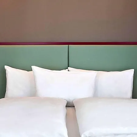 Hotel Ibis Styles 3*