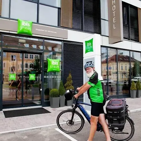 Ibis Styles 3*